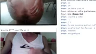 Dvi merginos gauti viena kitai CuNi ir pakliuvom vienas vaikinas